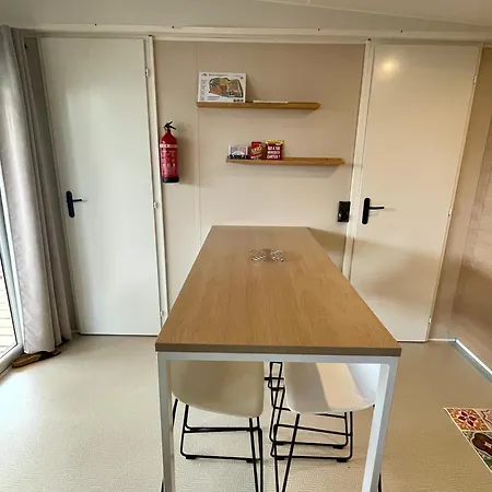 La Yole Mobilhome Premium 6 Pers Avec Terrasse Lounge Kemping