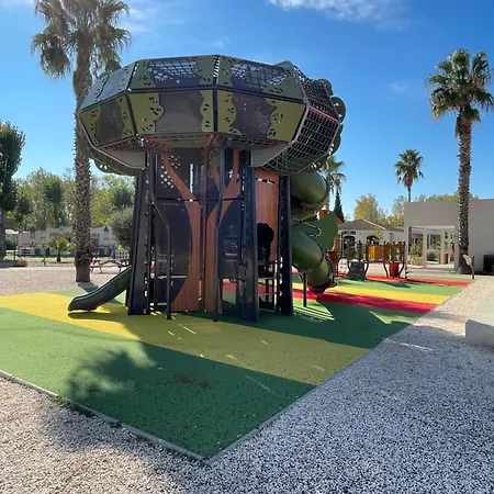 La Yole Mobilhome Premium 6 Pers Avec Terrasse Lounge * Vendres